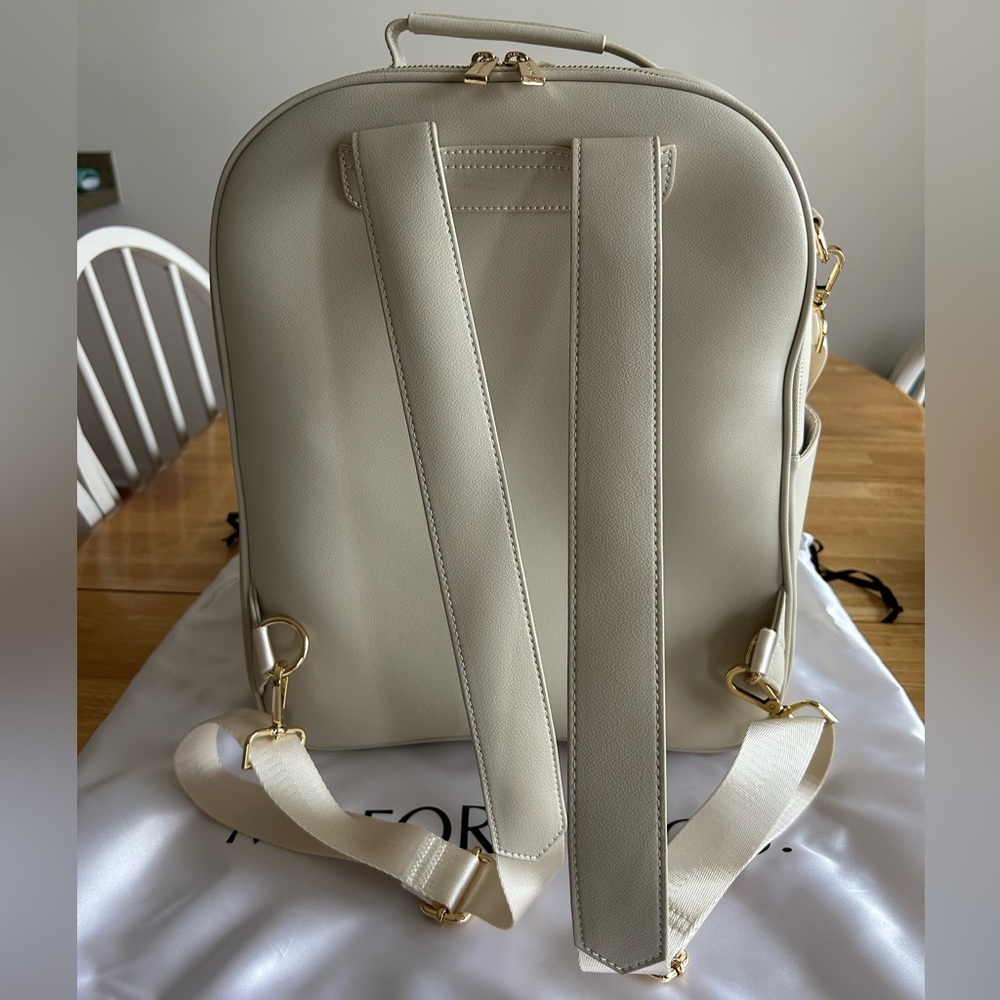 Milford & Co. Evelyn Backpack Cream - Picture 3 of 5